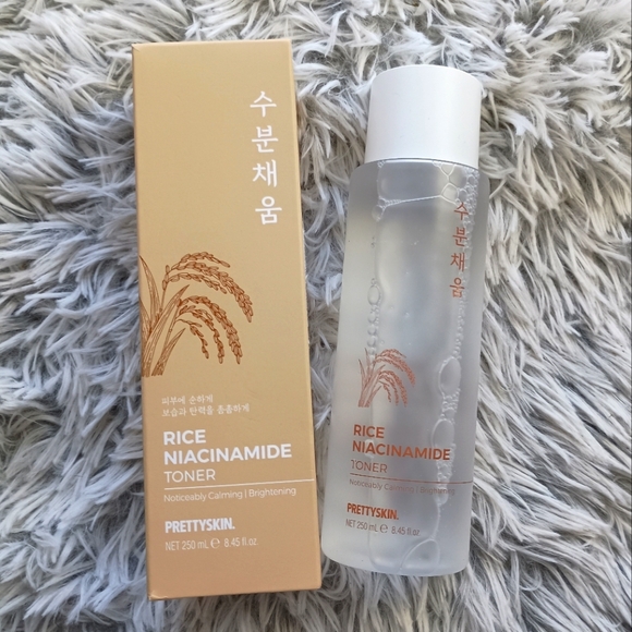PrettySkin Rice Niacinamide Toner - Calming and Brightening - 8.45 fl oz - Picture 1 of 6